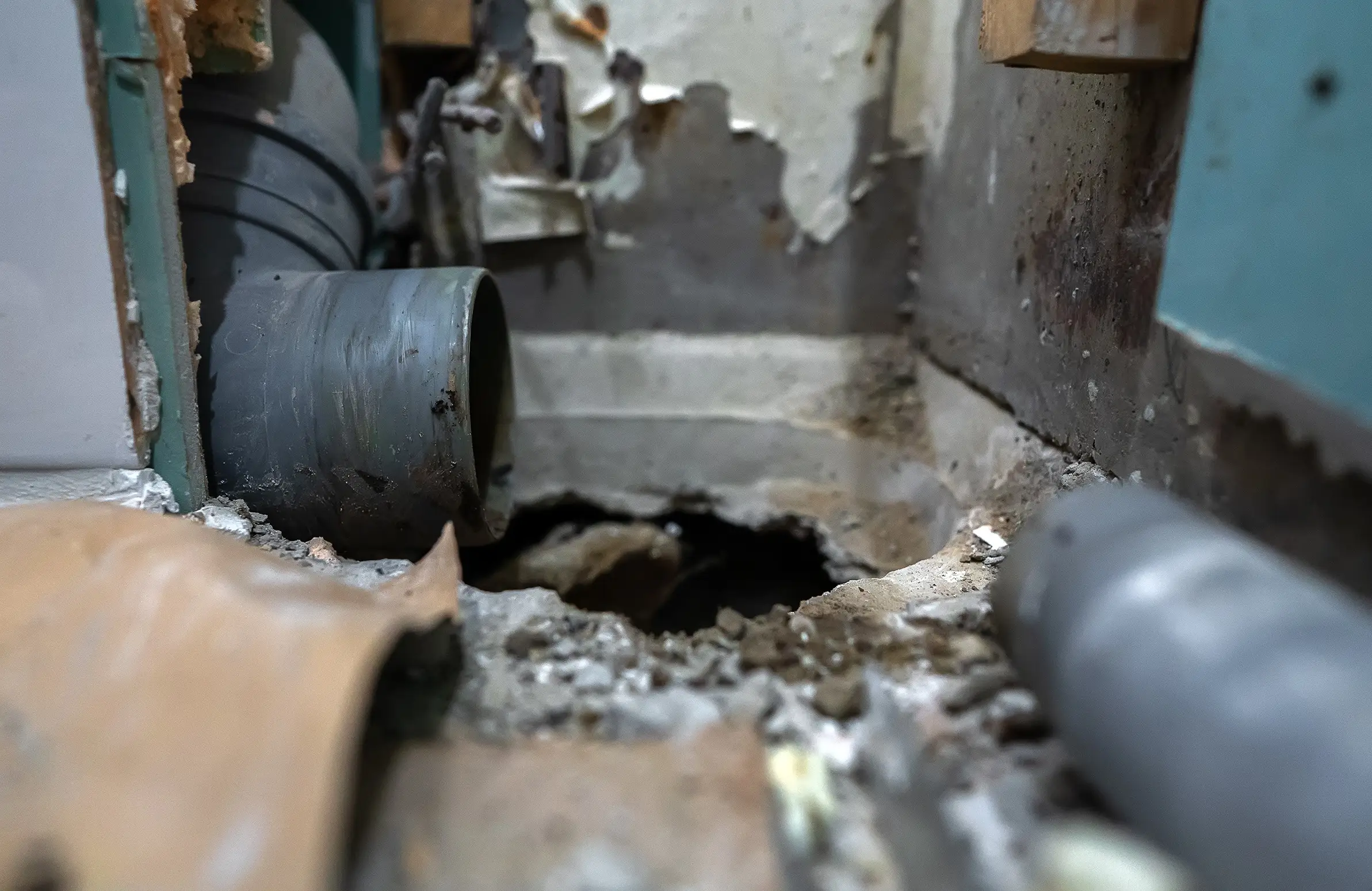 DIY Drain Cleaner: Why It’s a Costly Mistake for Your Pipes